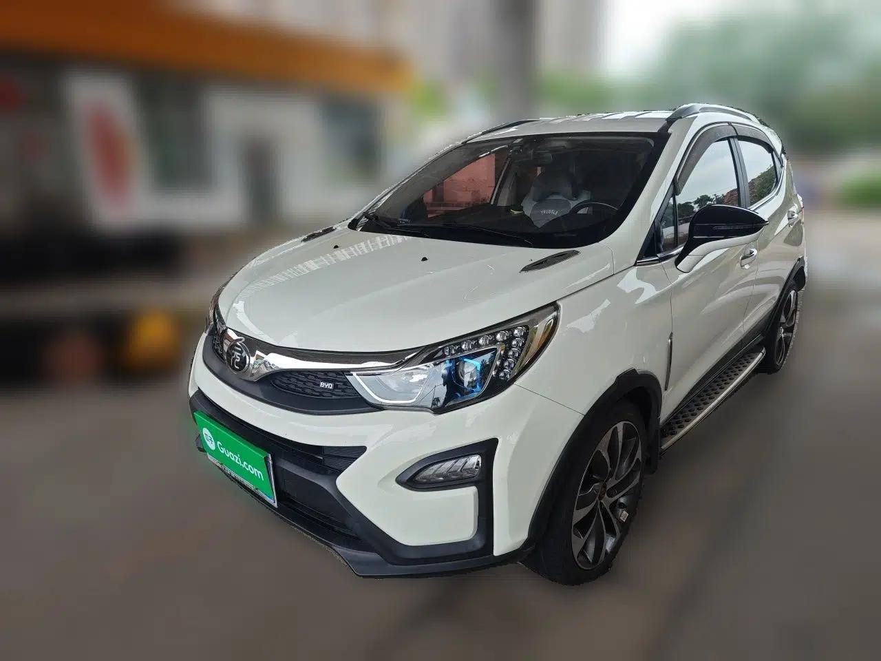 BYD Yuan 2016 1.5TID Automatic Luxury Version — миниатюра 1