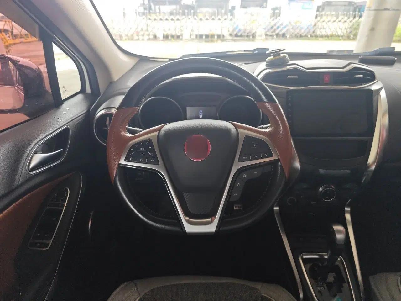 BYD Yuan 2016 1.5TID Automatic Luxury Version — миниатюра 11