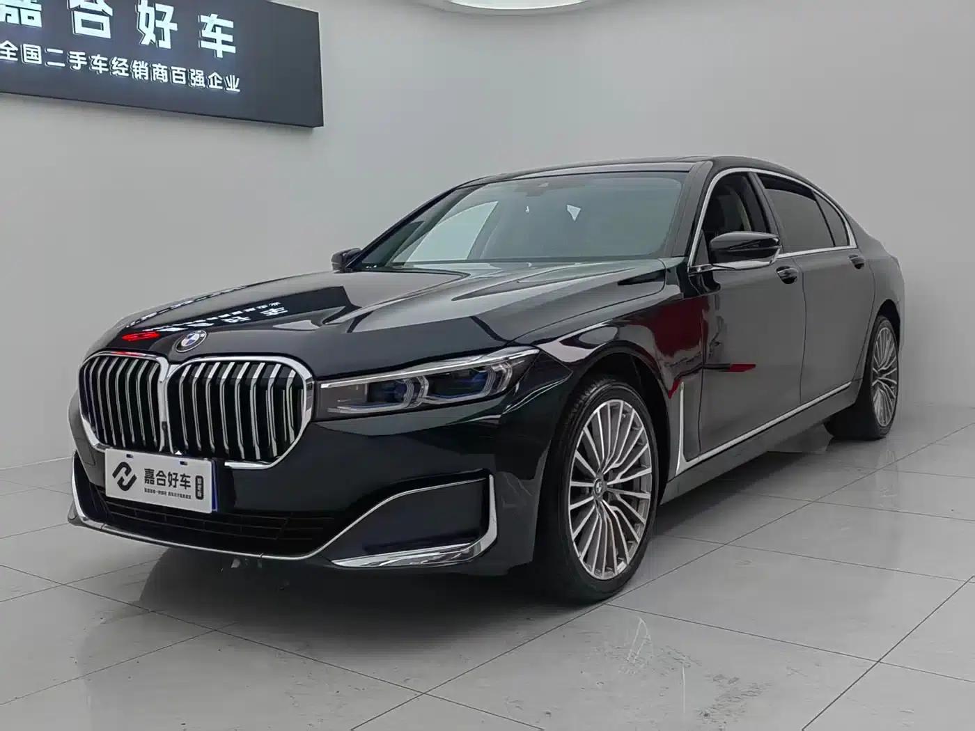 2021 BMW 7 Series 740Li Luxury Package — миниатюра 1