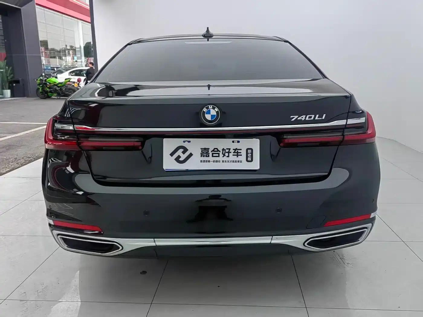2021 BMW 7 Series 740Li Luxury Package — миниатюра 3