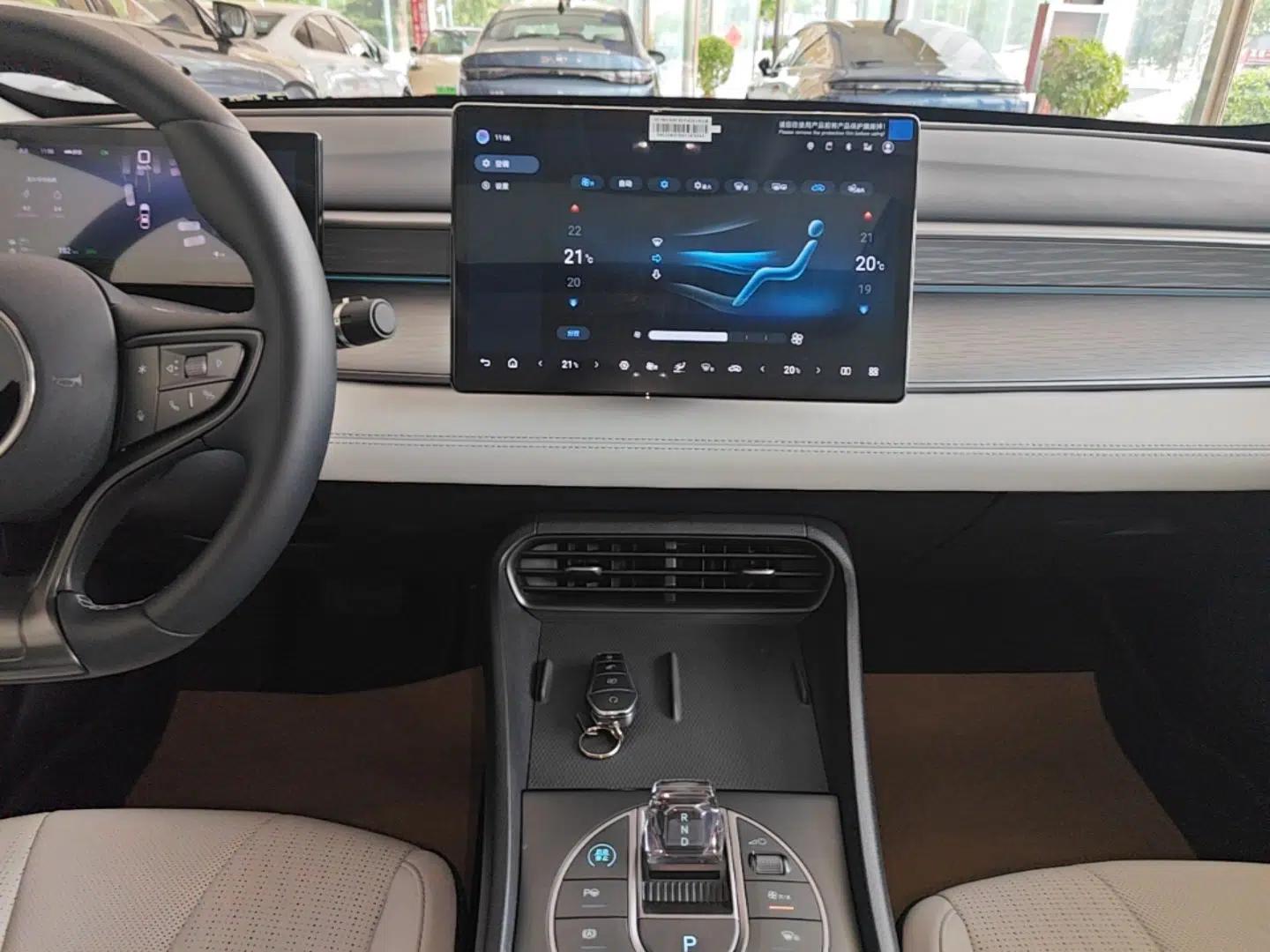 BYD Seal 05 DM-i 2025 DM-i Intelligent Drive 120KM Flagship Model — миниатюра 16