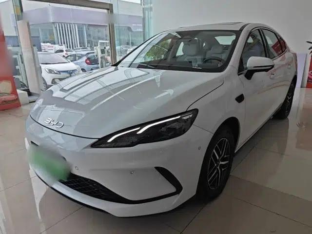 BYD Seal 05 DM-i 2025 DM-i Intelligent Drive 120KM Flagship Model