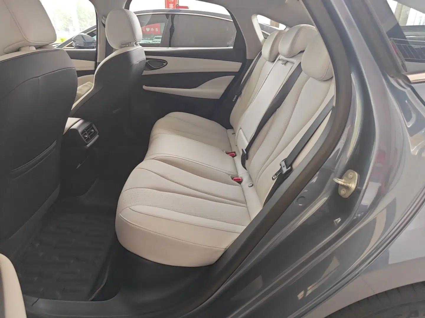 BYD Seal 05 DM-i 2025 DM-i Intelligent Drive 120KM Flagship Model — миниатюра 19