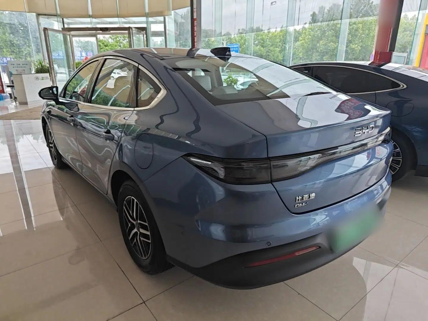 BYD Seal 05 DM-i 2025 DM-i Intelligent Drive 120KM Flagship Model — миниатюра 7