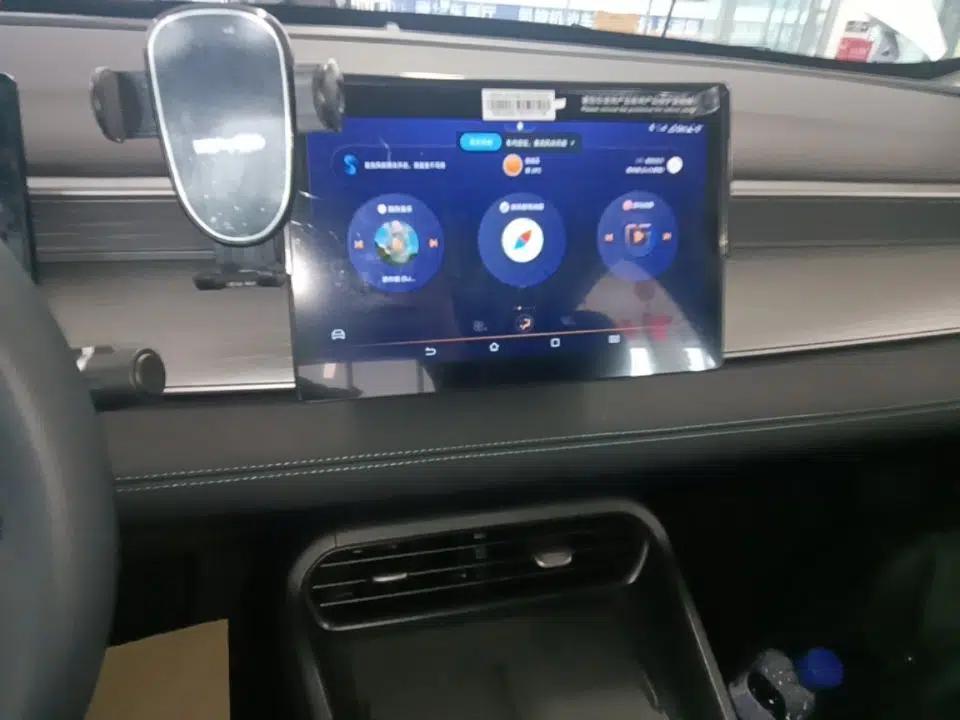 BYD Seal 05 DM-i 2025 DM-i Smart Drive 55KM Luxury Model — миниатюра 16