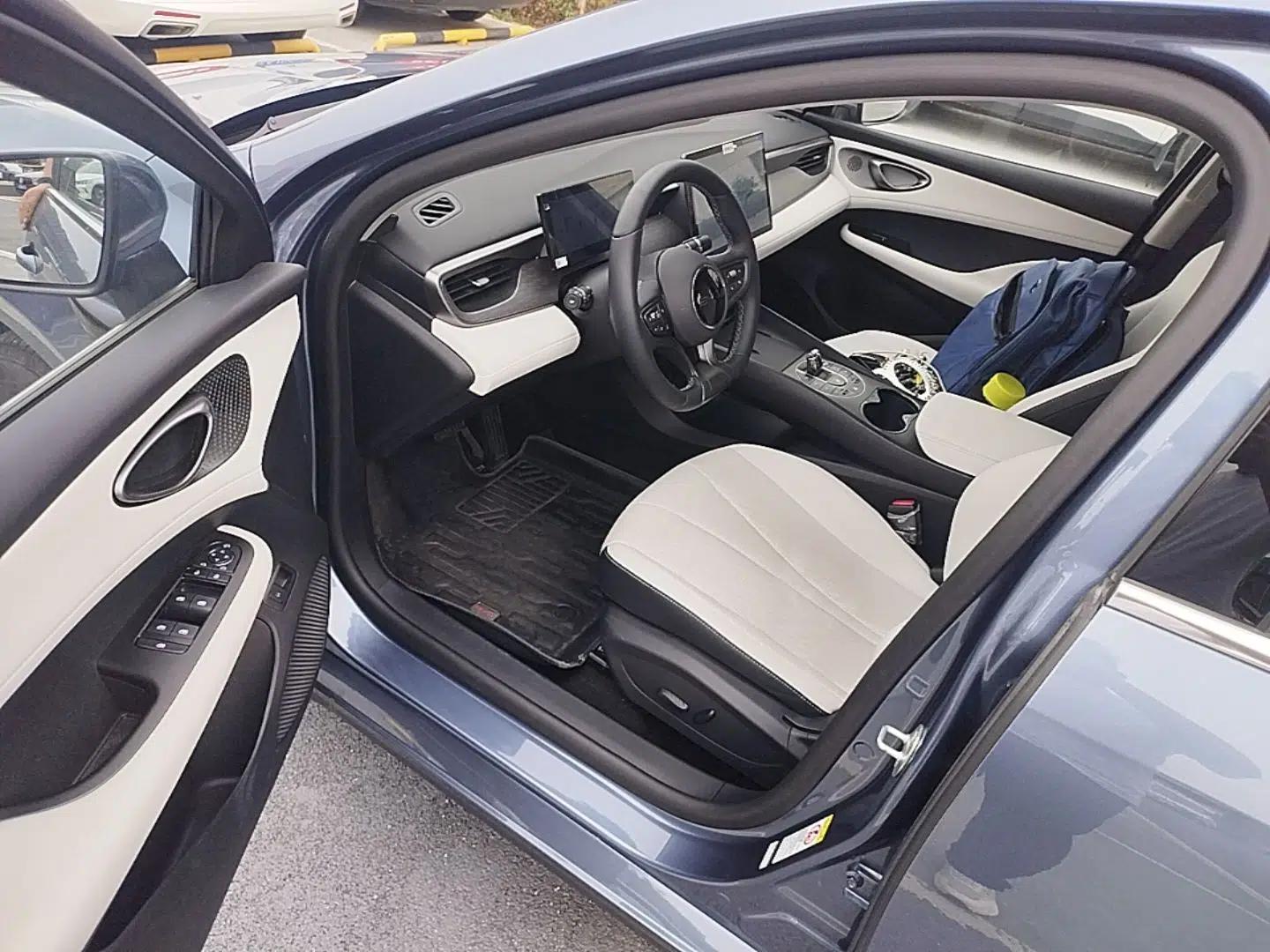 BYD Seal 05 DM-i 2025 DM-i Intelligent Drive 120KM Flagship Model — миниатюра 19