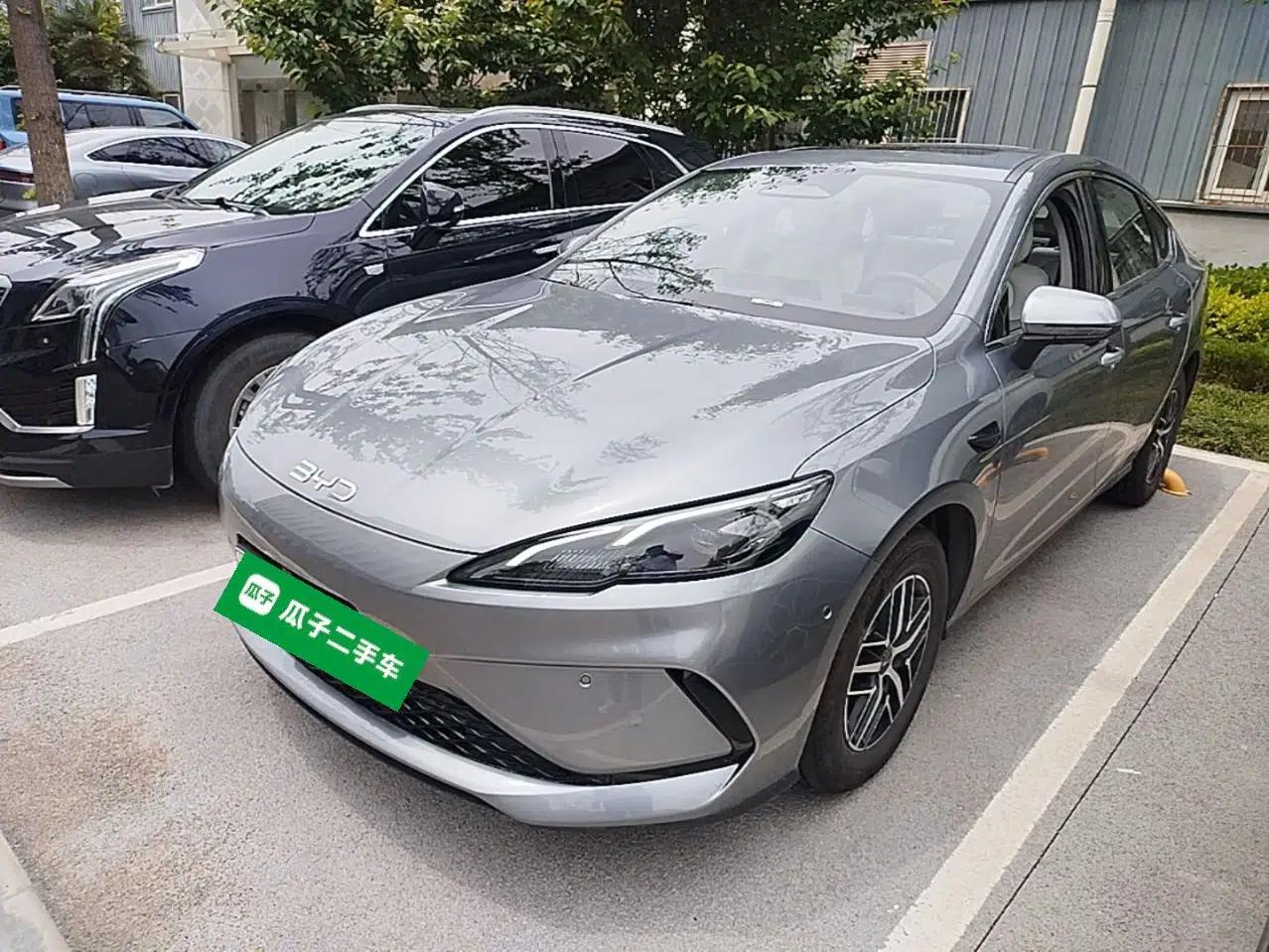 BYD Seal 05 DM-i 2025 DM-i Intelligent Drive 120KM Flagship Model — миниатюра 1