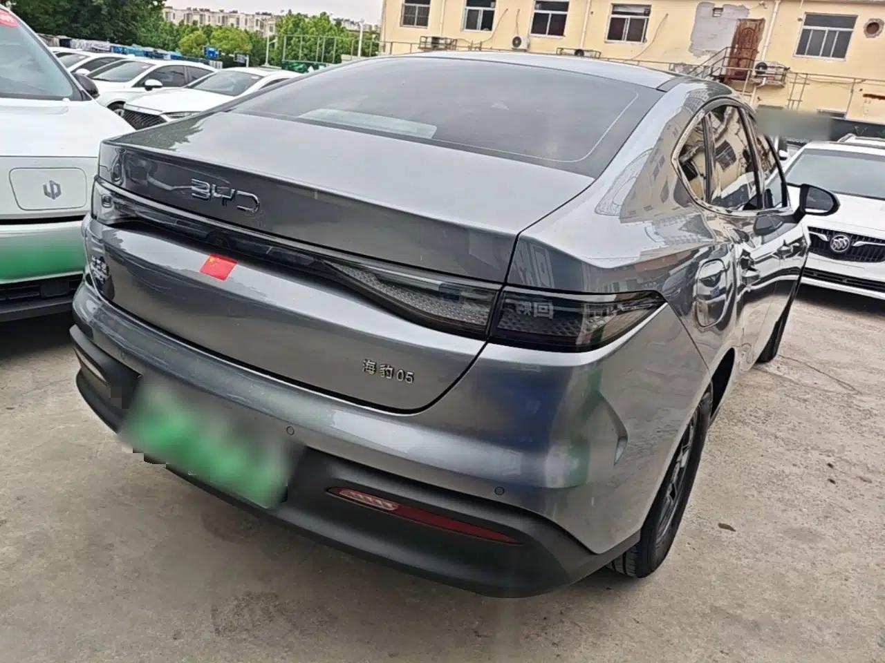 BYD Seal 05 DM-i 2025 DM-i Smart Drive 55KM Luxury Model — миниатюра 4