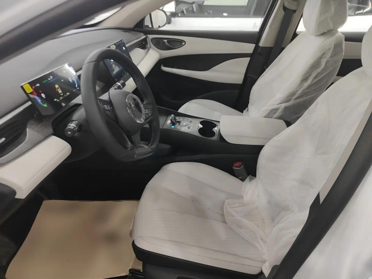 BYD Seal 05 DM-i 2025 DM-i Smart Drive 55KM Luxury Model — миниатюра 18