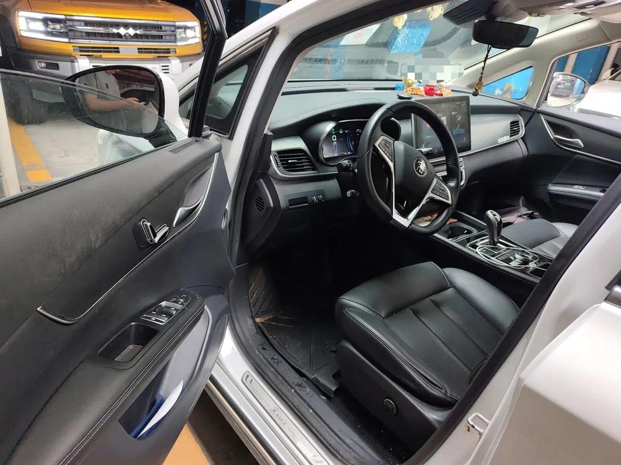 BYD Song MAX New Energy 2019 DM 1.5T Smart Connect Enjoyment Model 7 Seats China V Emission Standard — миниатюра 17