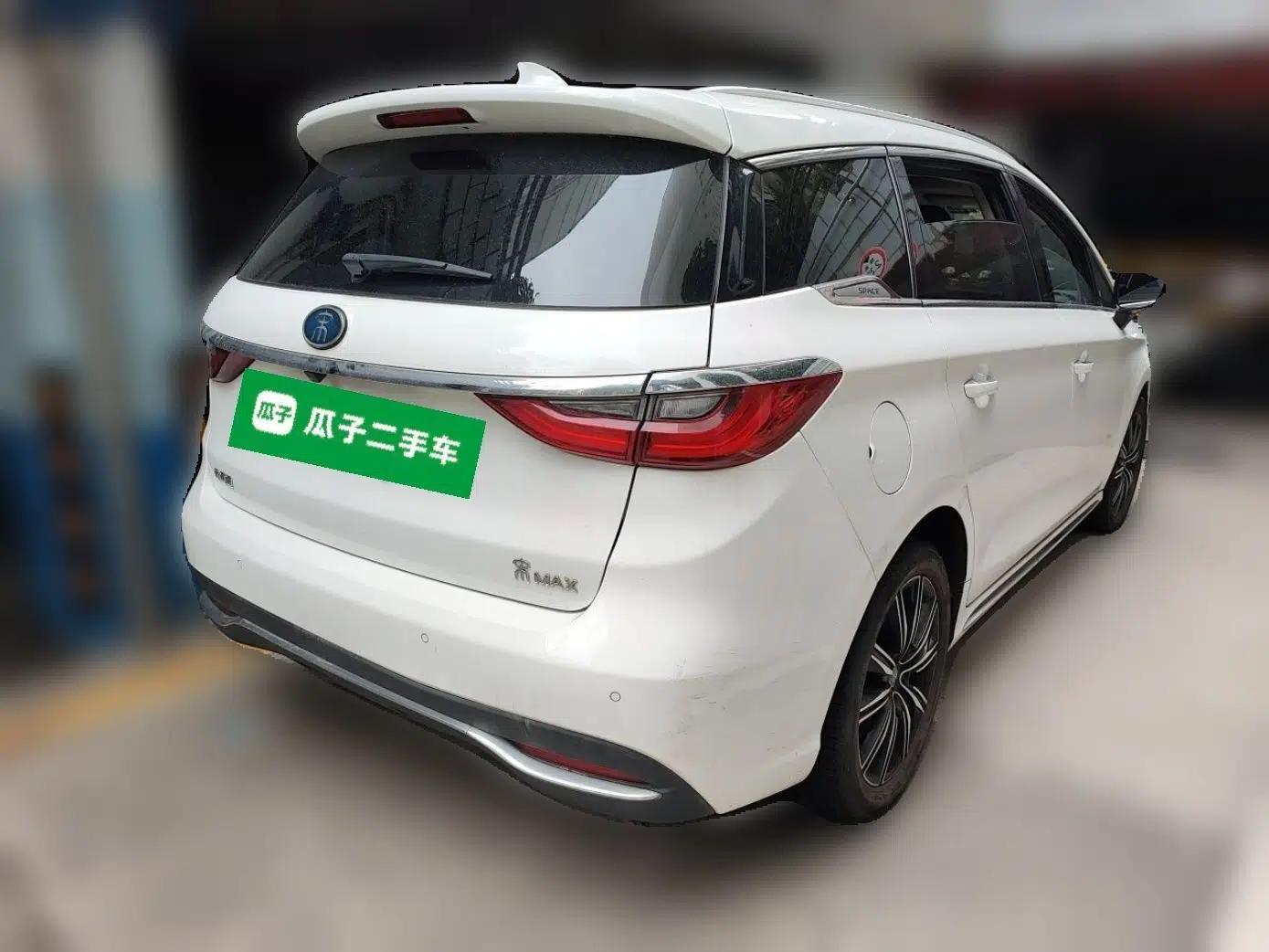 BYD Song MAX New Energy 2019 DM 1.5T Smart Connect Enjoyment Model 7 Seats China V Emission Standard — миниатюра 6