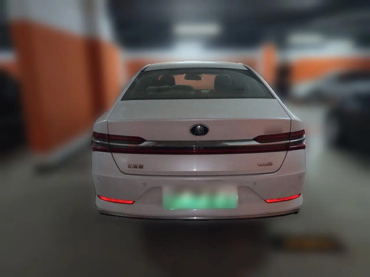 BYD Qin Pro New Energy 2019 DM Super Edition 1.5TI Automatic Smart Connect X-Trail Model China VI Standard — миниатюра 3