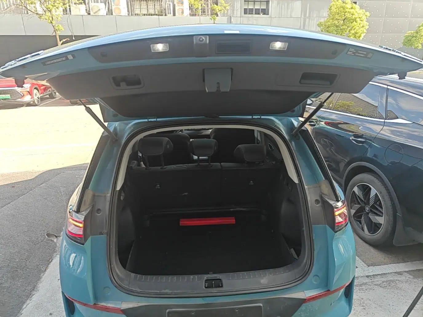BYD Sealion 05 EV 2025 520 km Smart Cruise Version — миниатюра 22