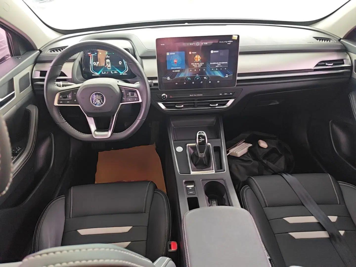 BYD Qin Pro 2018 1.5TI Automatic Smart Connect Luxury Edition — миниатюра 13