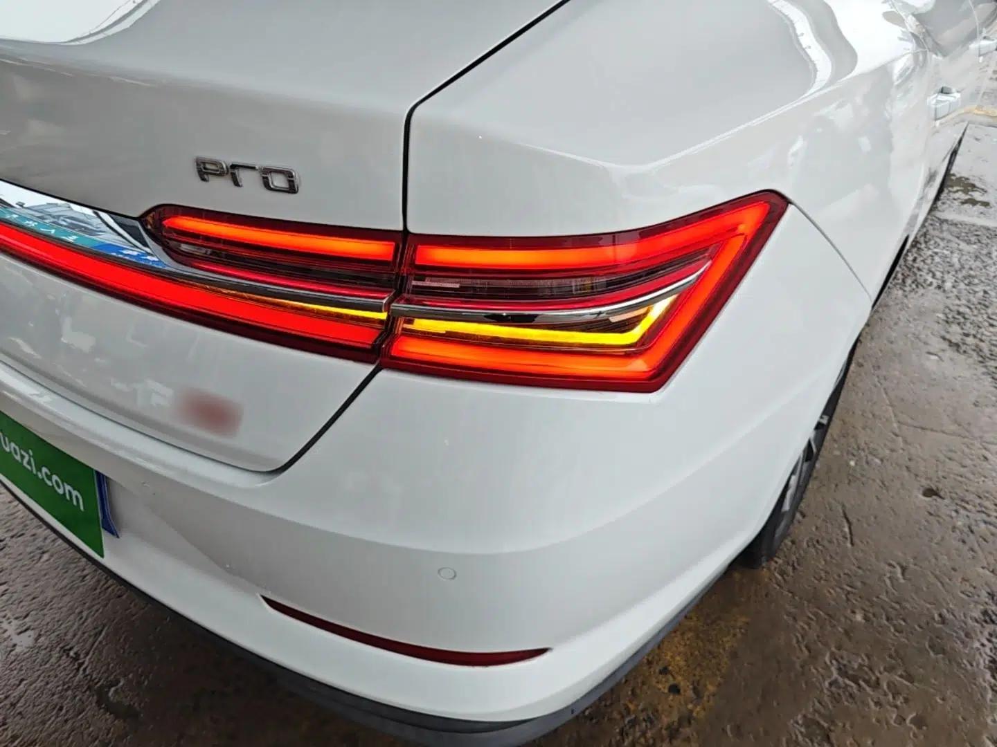 BYD Qin Pro 2018 1.5TI Automatic Smart Connect Luxury Edition — миниатюра 7