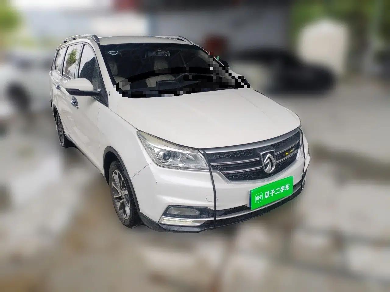Baojun 730 2021 1.5T CVT Fashion Version 7 Seats — миниатюра 3