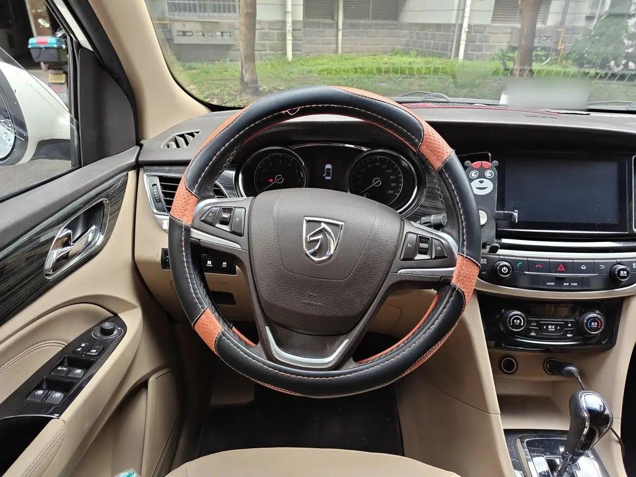 Baojun 730 2016 1.8L iAMT Luxury Model 7 Seats — миниатюра 11