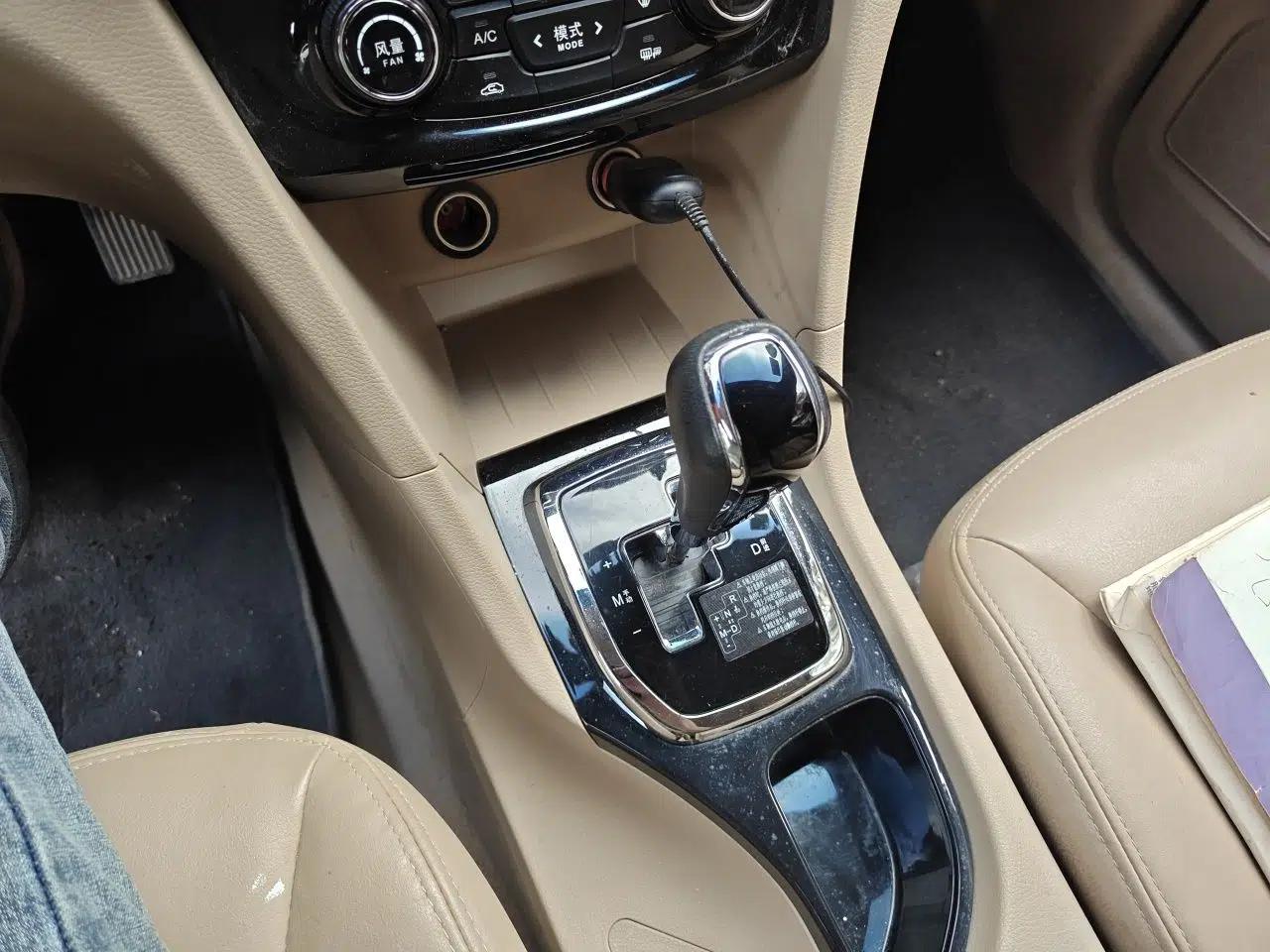 Baojun 730 2016 1.8L iAMT Luxury Model 7 Seats — миниатюра 15