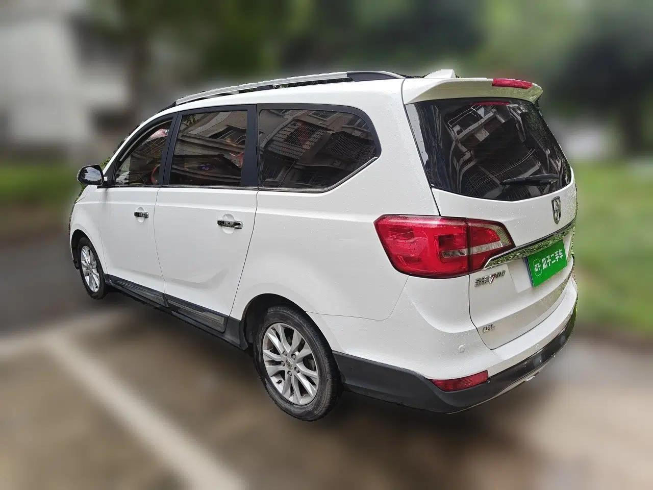 Baojun 730 2016 1.8L iAMT Luxury Model 7 Seats — миниатюра 4