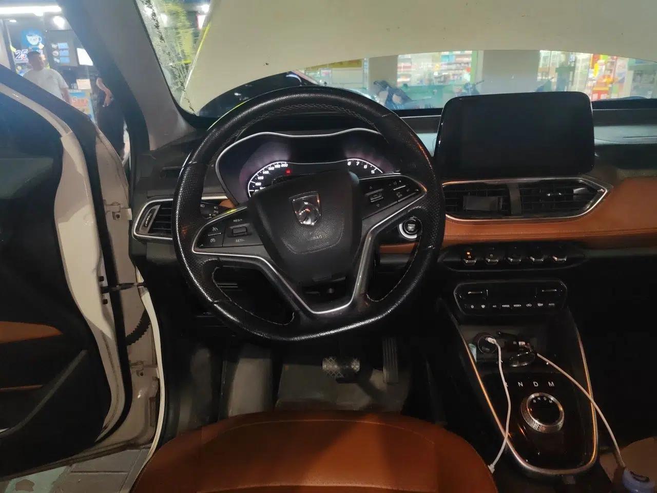 Baojun 510 2017 1.5L Automatic Luxury Model — миниатюра 11