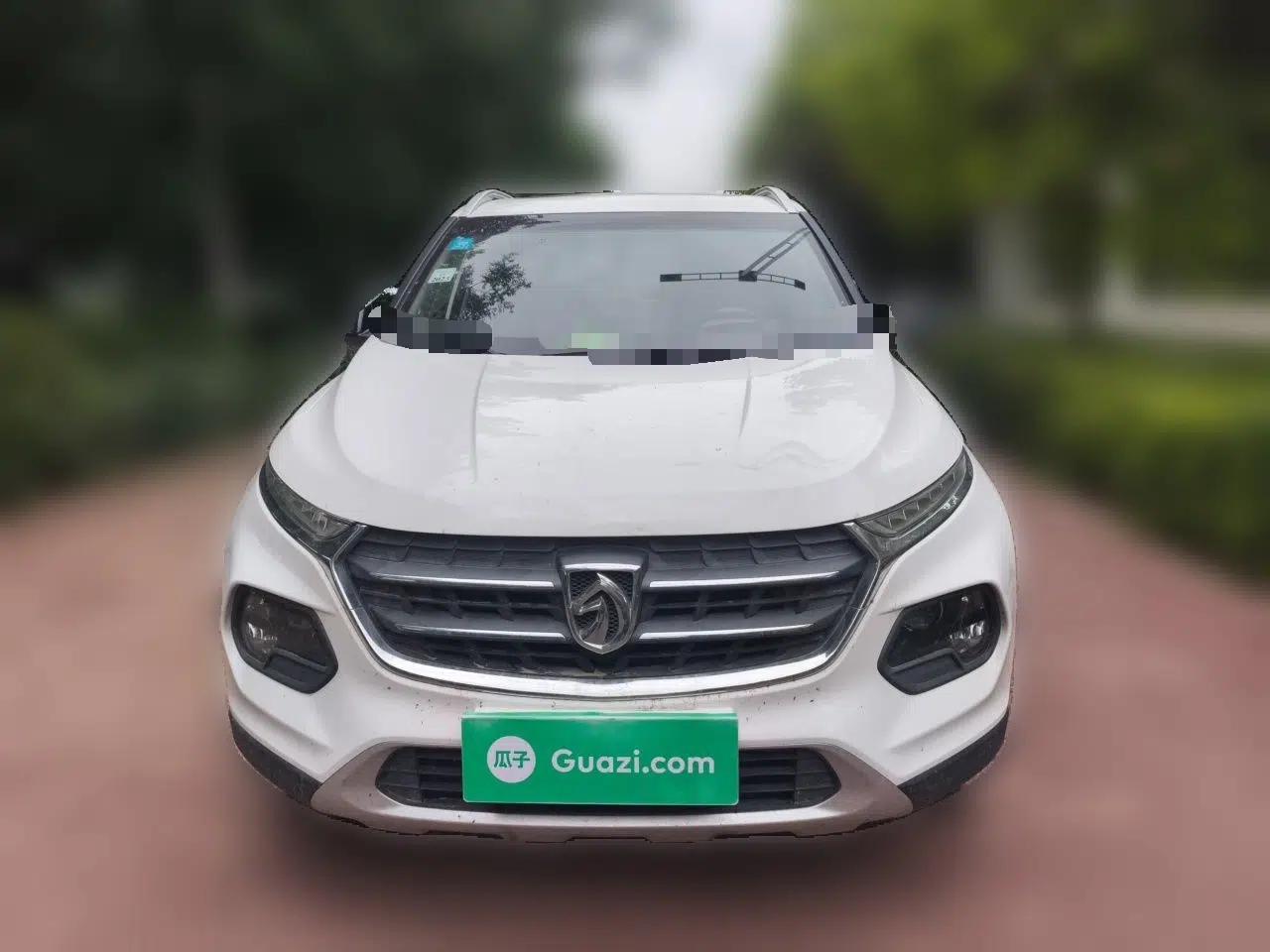 Baojun 510 2017 1.5L Manual Luxury Model — миниатюра 2