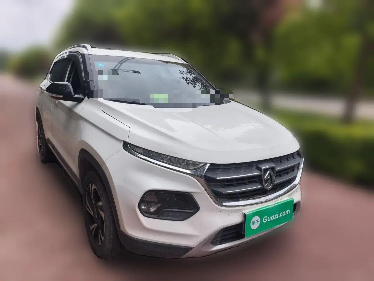 Baojun 510 2017 1.5L Manual Luxury Model — миниатюра 3