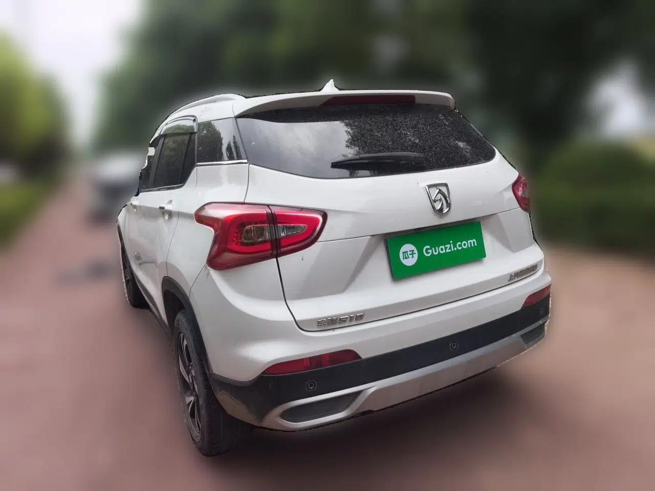 Baojun 510 2017 1.5L Manual Luxury Model — миниатюра 4