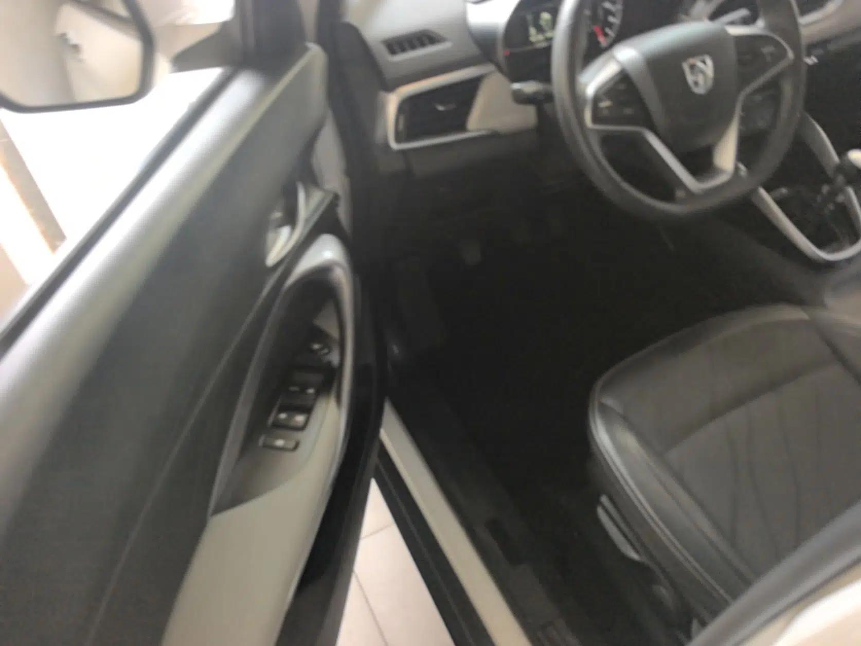 Baojun 510 2017 1.5L Manual Fashion Model — миниатюра 19