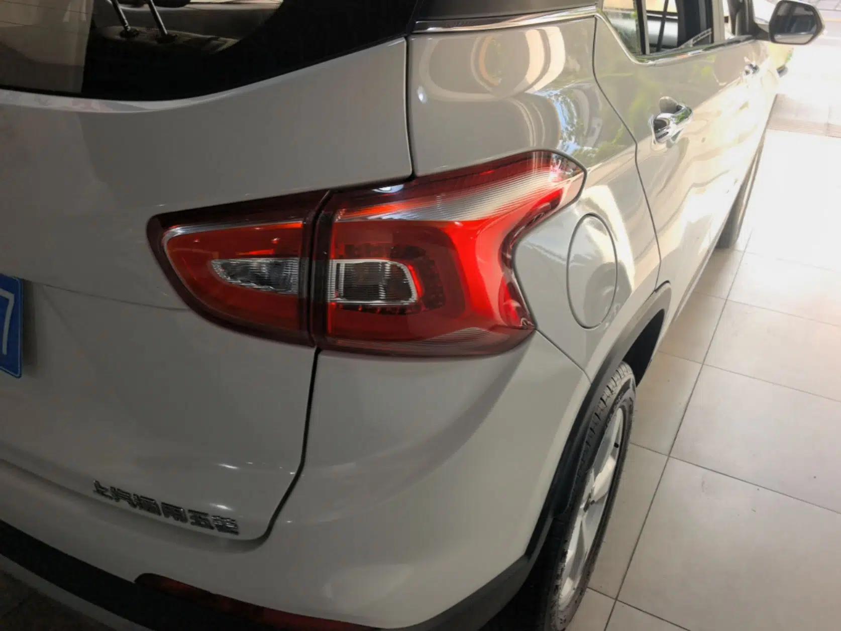 Baojun 510 2017 1.5L Manual Fashion Model — миниатюра 7