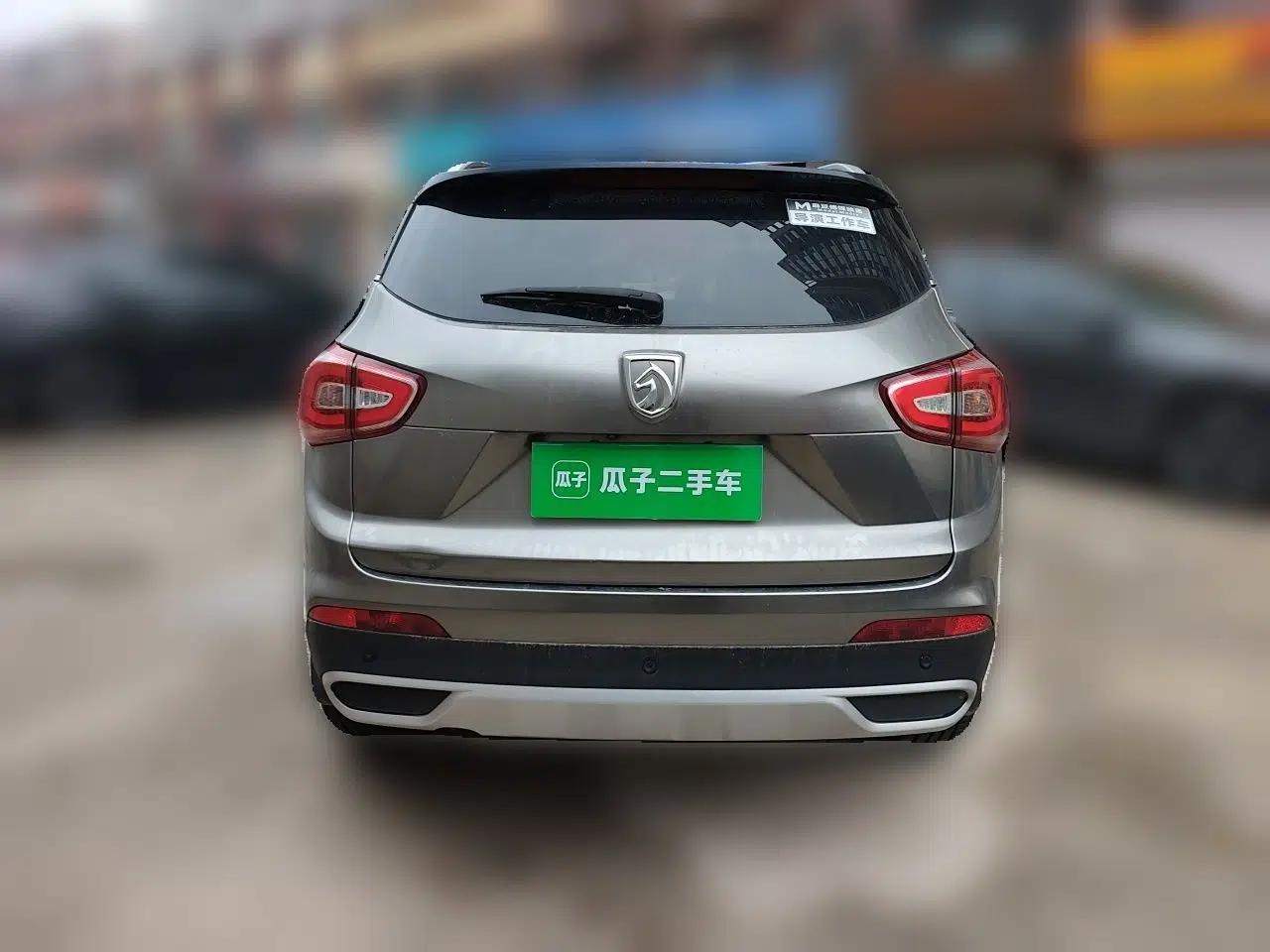Baojun 510 2017 1.5L Manual Luxury Model — миниатюра 5