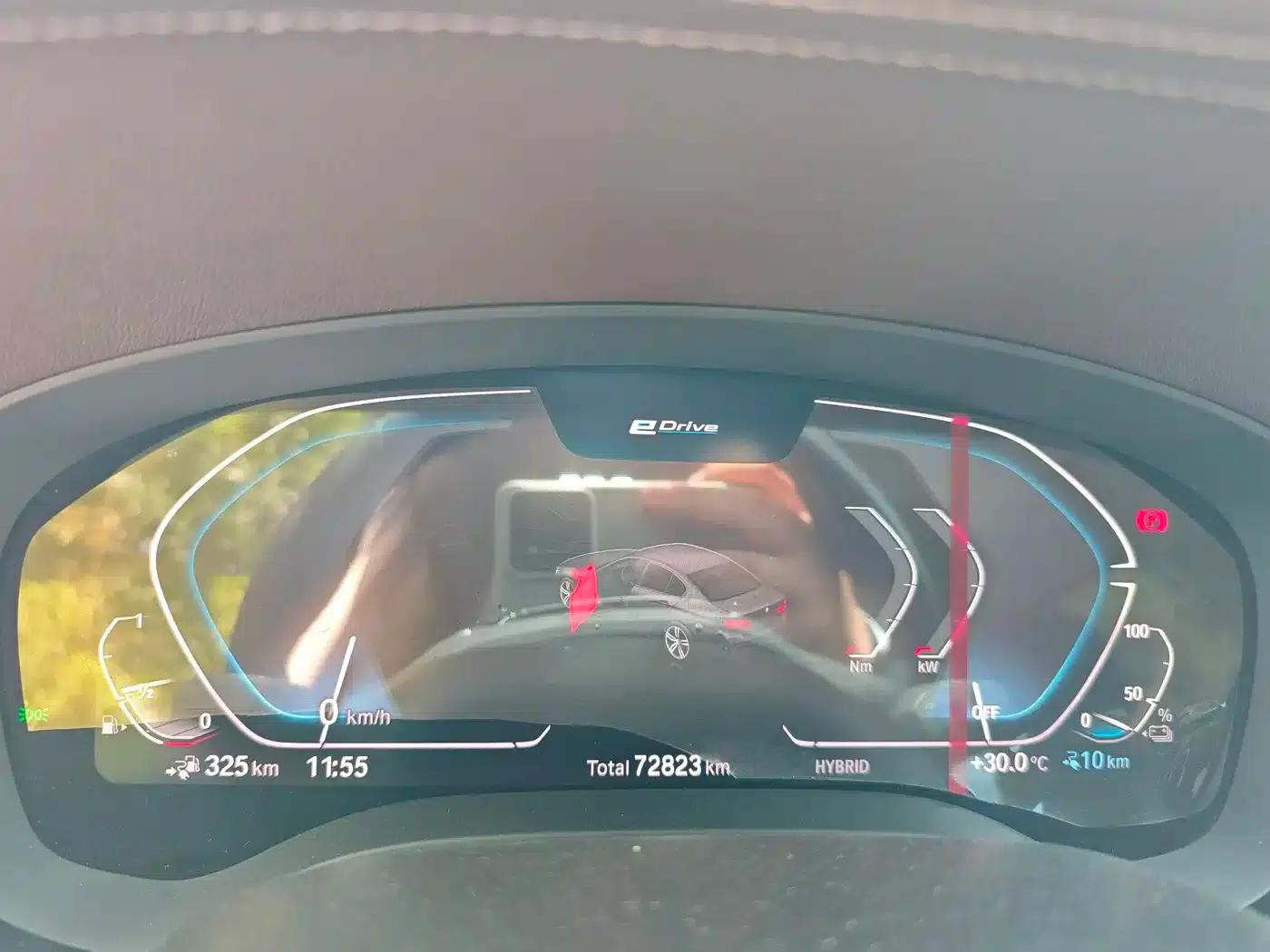 BMW 5 Series PHEV 2022 Facelift 535Le Luxury Package — миниатюра 5