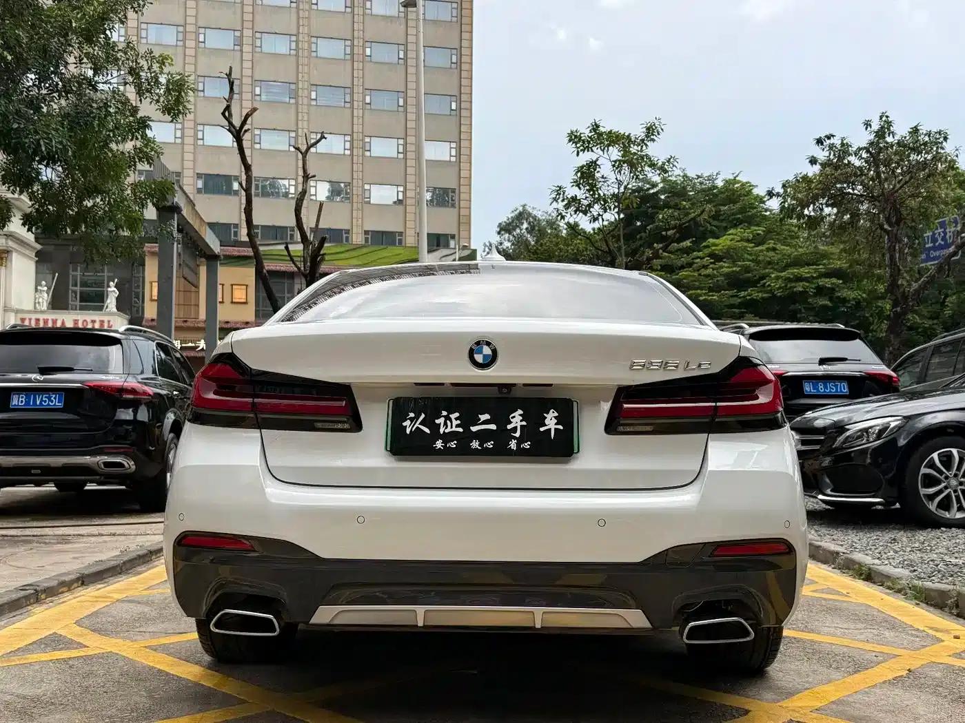 BMW 5 Series PHEV 2022 Facelift 535Le Pioneer Edition M Sport Package — миниатюра 4