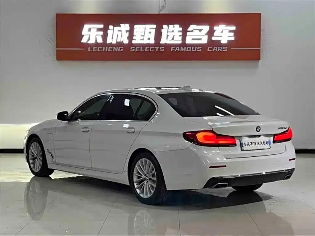 BMW 5 Series PHEV 2021 Facelift 535Le Luxury Package — миниатюра 4