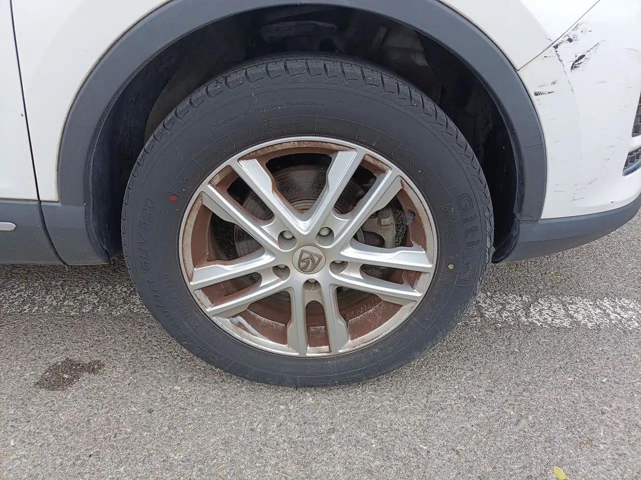Baojun 560 2016 1.8L Manual Value Edition — миниатюра 2