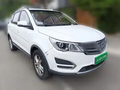Baojun 560 2016 1.8L Manual Value Edition — миниатюра 3