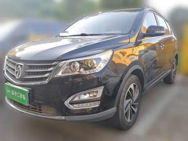 Baojun 560 2016 1.8L Manual Luxury Edition