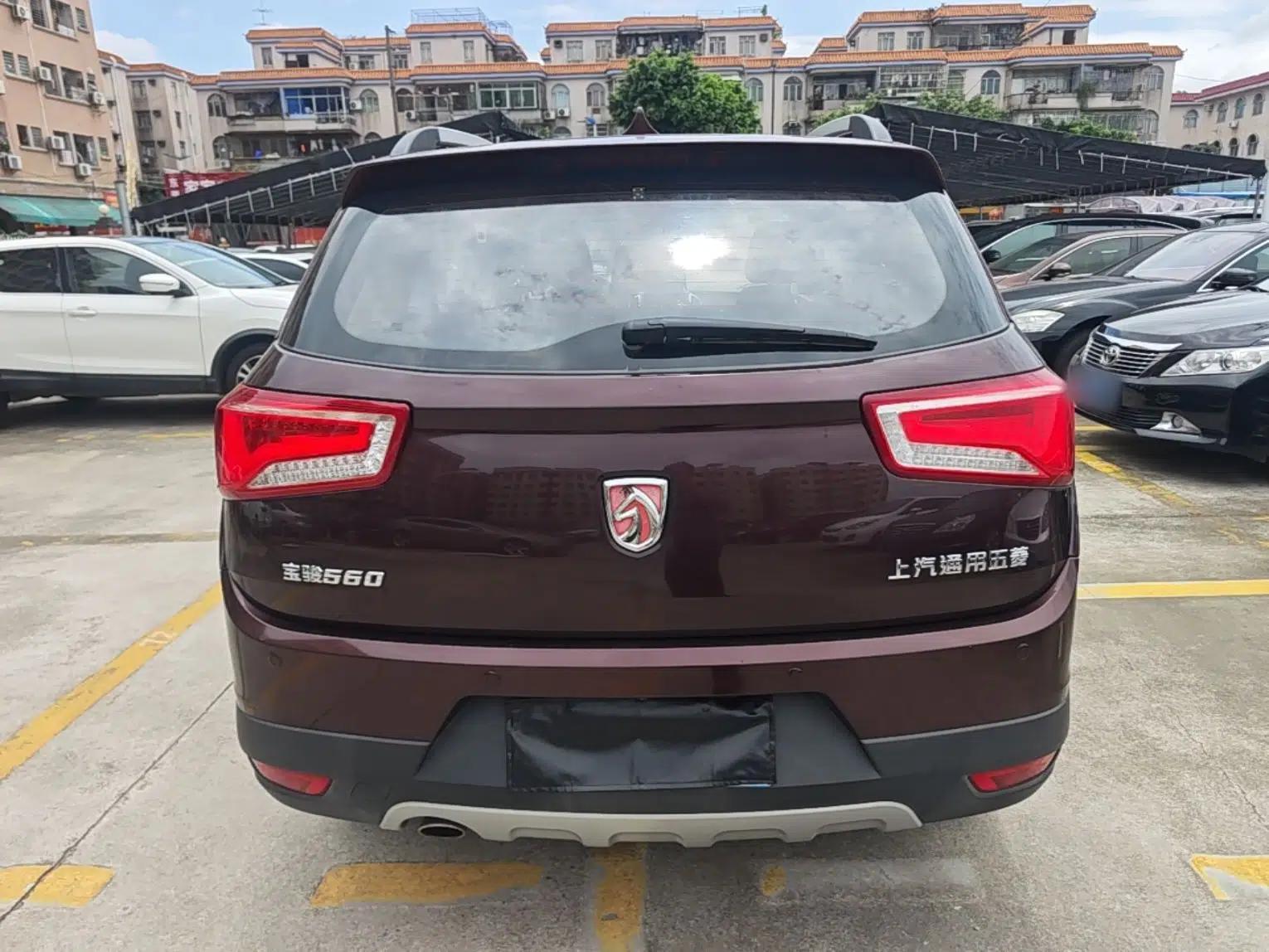 Baojun 560 2015 1.8L Manual Elite Edition — миниатюра 5