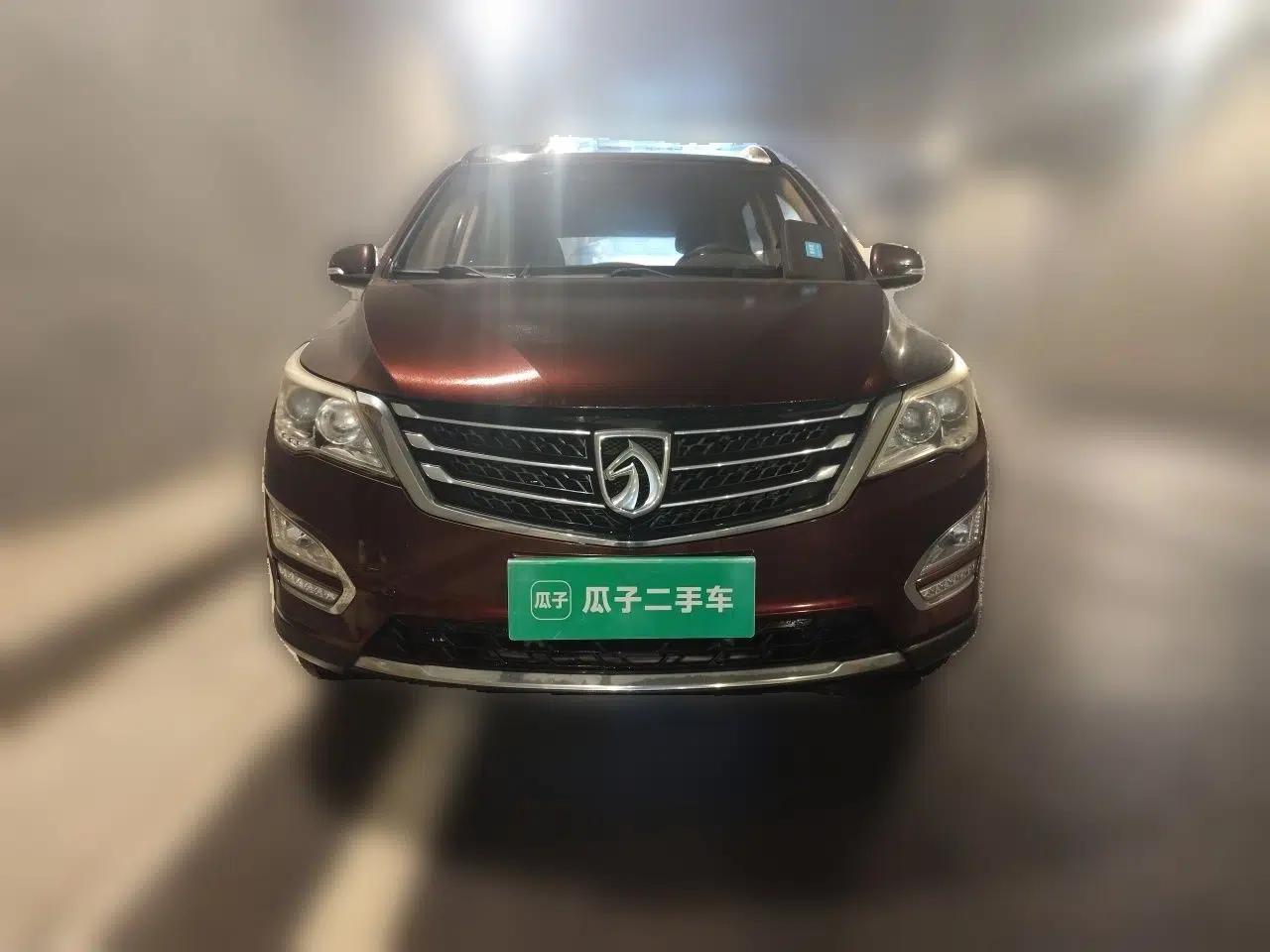Baojun 560 2015 1.8L Manual Elite Edition — миниатюра 2