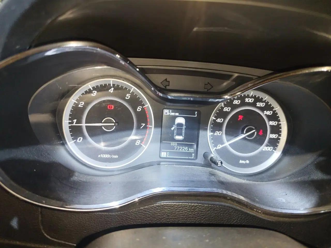 Baojun 560 2015 1.8L Manual Elite Edition — миниатюра 12