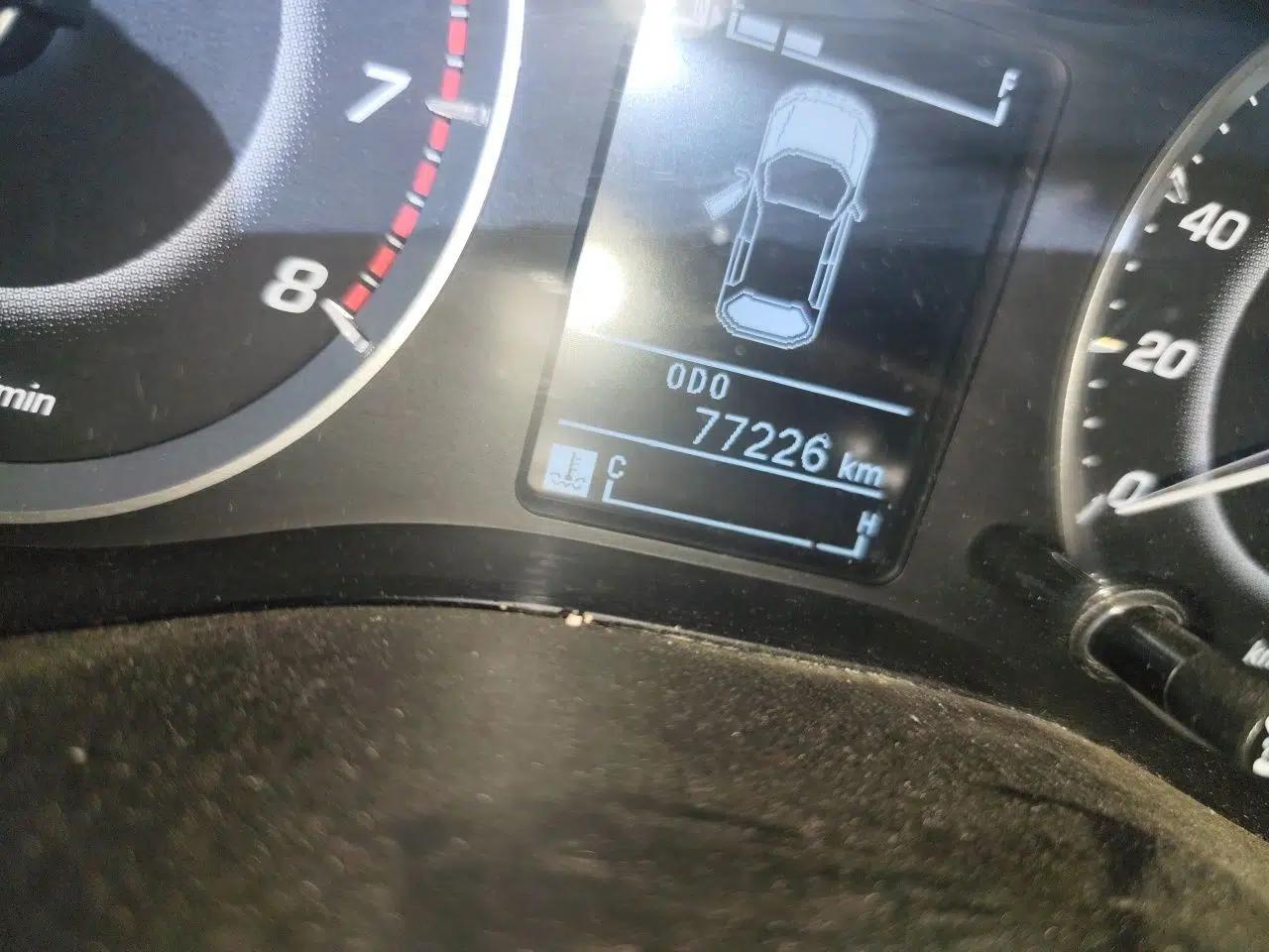 Baojun 560 2015 1.8L Manual Elite Edition — миниатюра 13