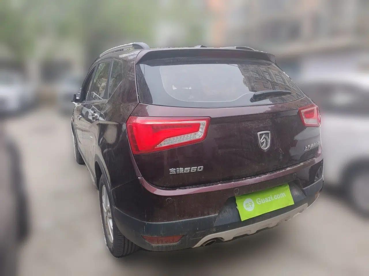 Baojun 560 2015 1.8L Manual Elite Edition — миниатюра 4