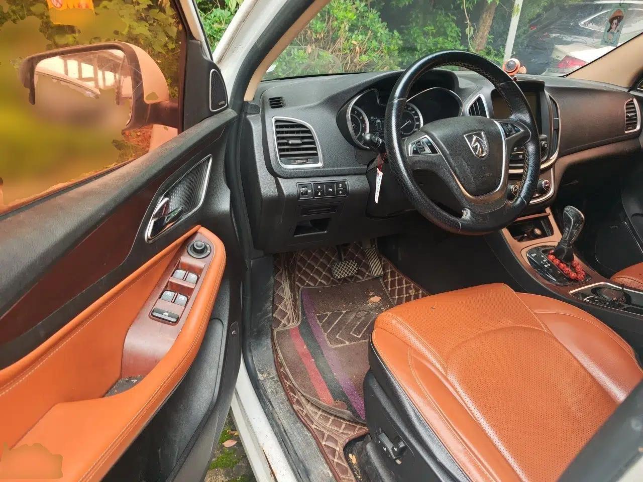 Baojun 560 2017 Rhythmic Edition 1.8L iAMT Prestige Model — миниатюра 17