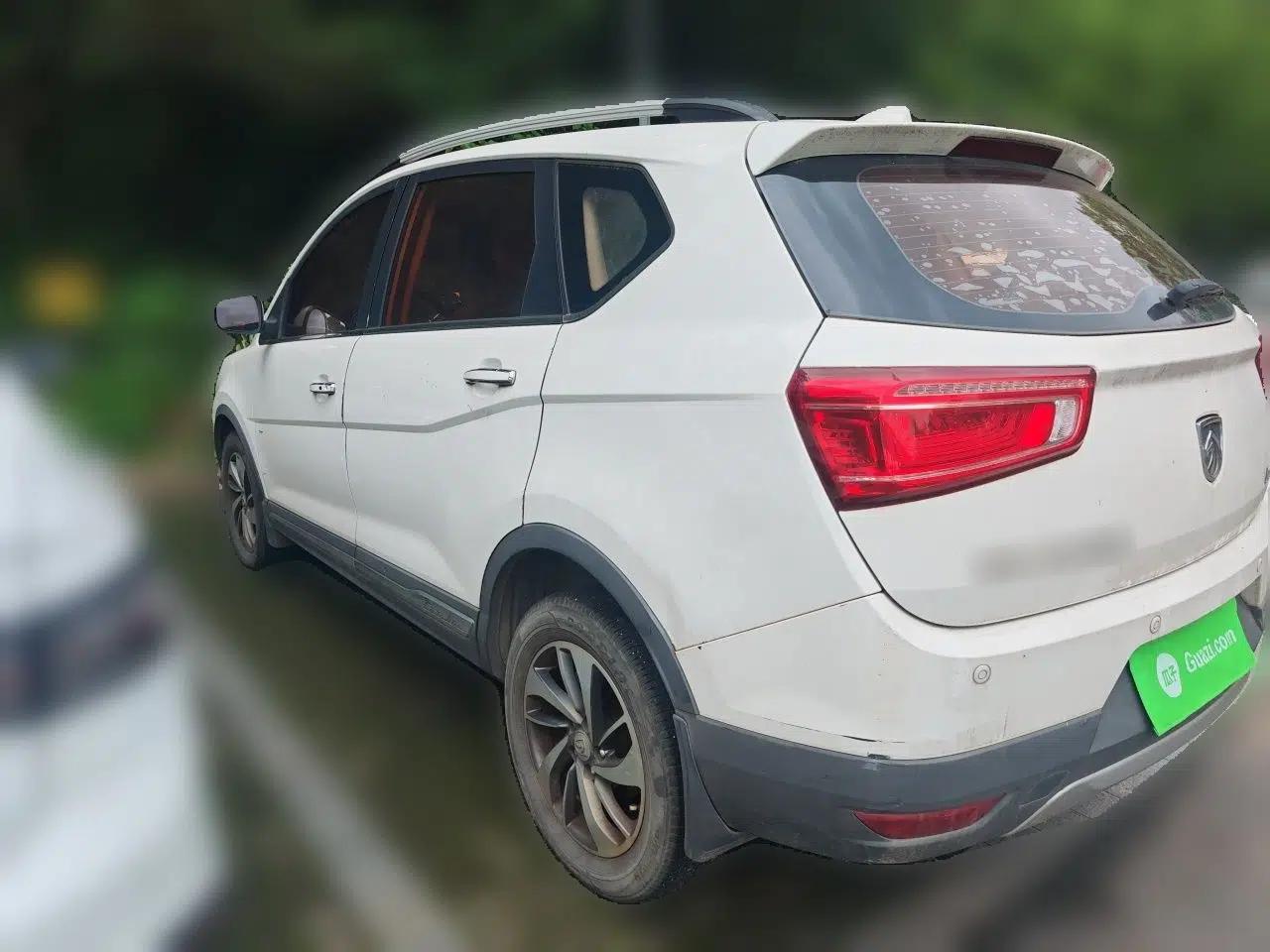 Baojun 560 2017 Rhythmic Edition 1.8L iAMT Prestige Model — миниатюра 4