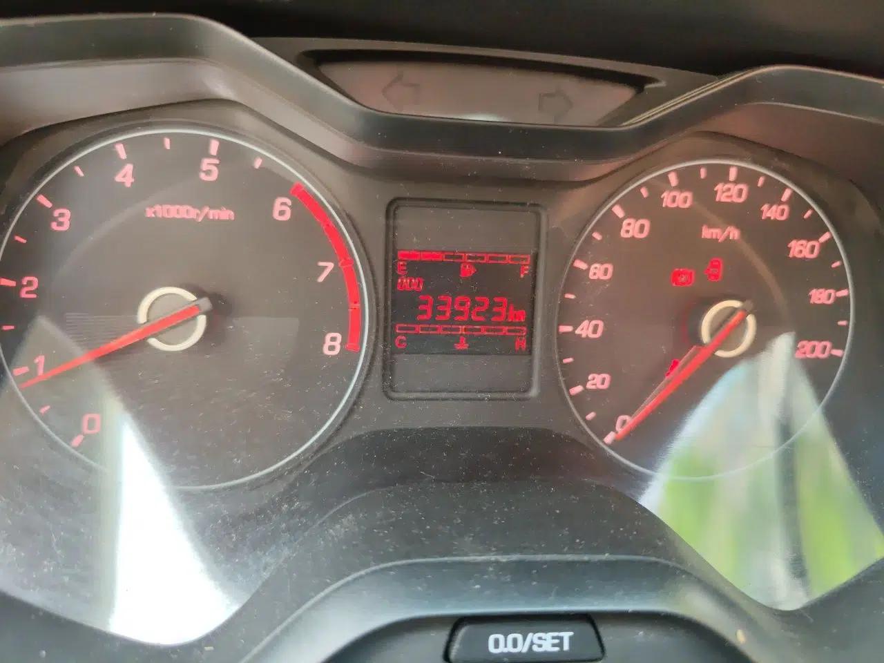 Baojun 310 2016 1.2L manual Comfort trim level — миниатюра 13