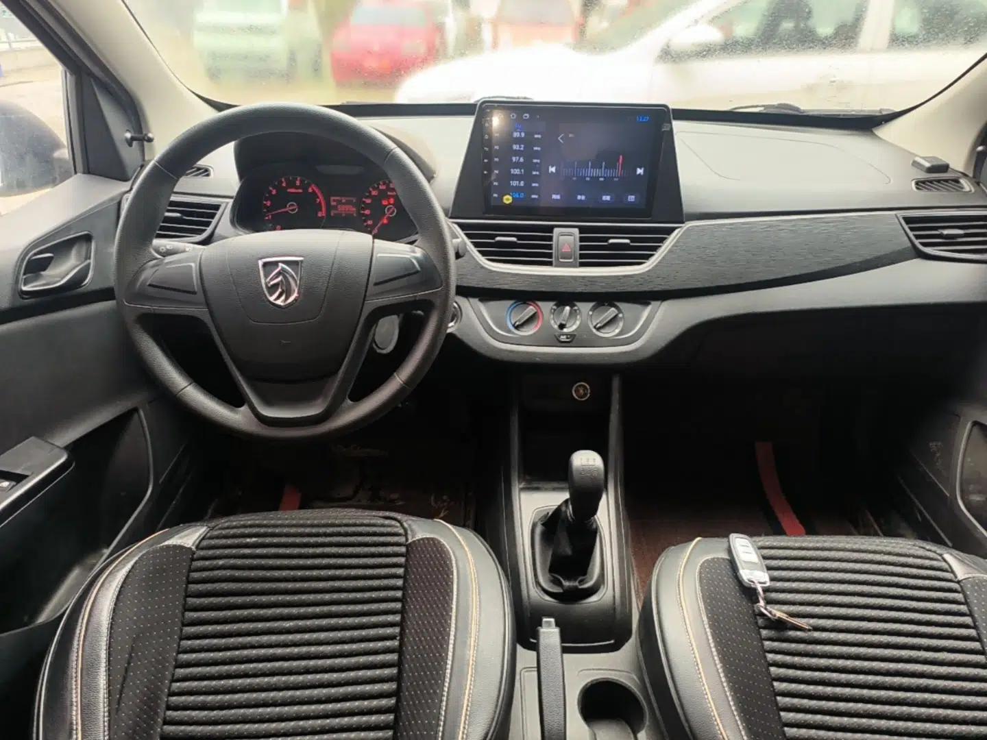Baojun 310 2020 1.2L Manual Value Edition — миниатюра 13
