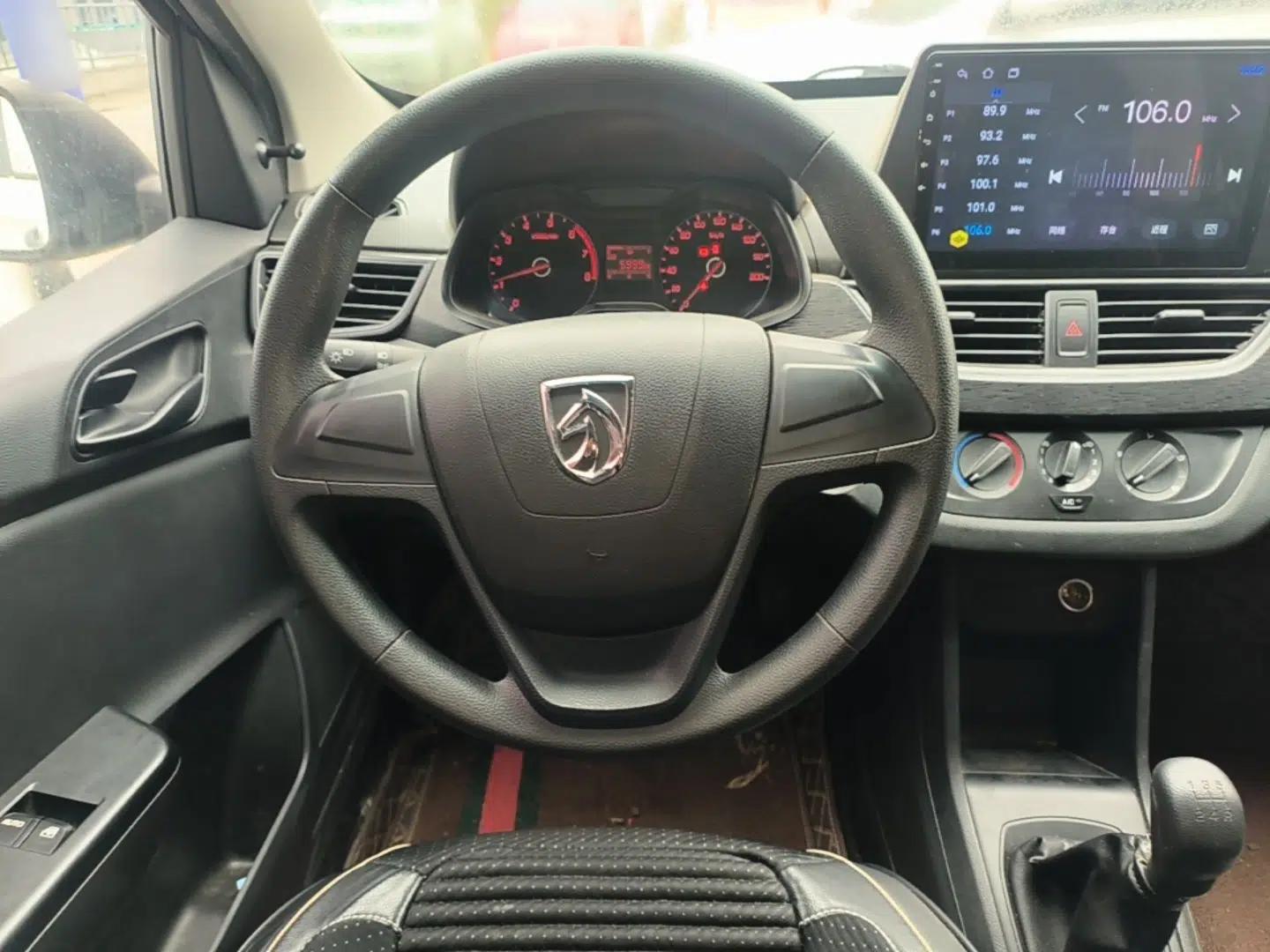 Baojun 310 2020 1.2L Manual Value Edition — миниатюра 14