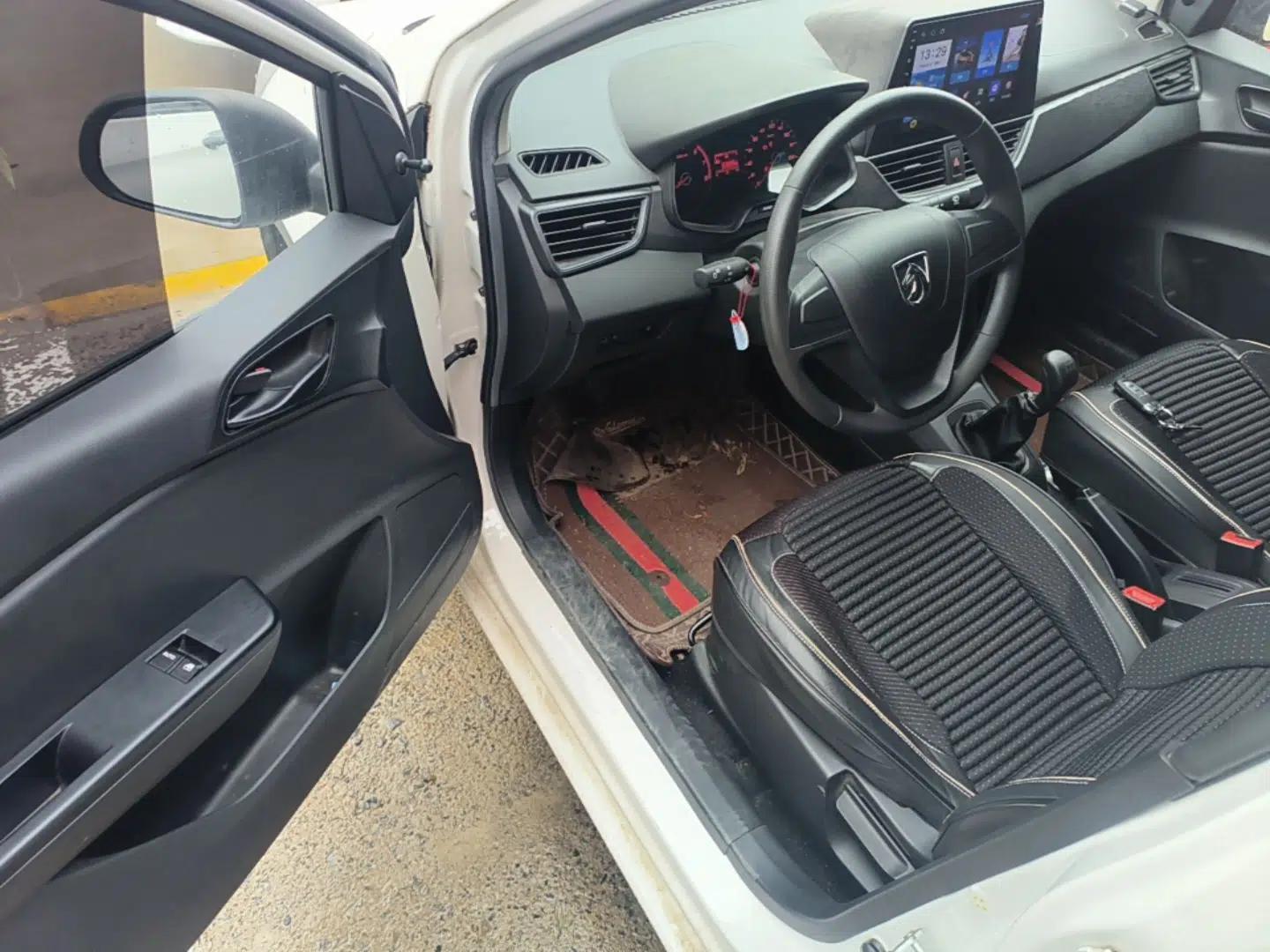 Baojun 310 2020 1.2L Manual Value Edition — миниатюра 19