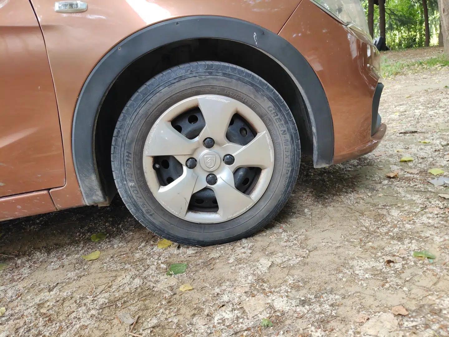 Baojun 310 2016 1.2L Manual Value Edition — миниатюра 8