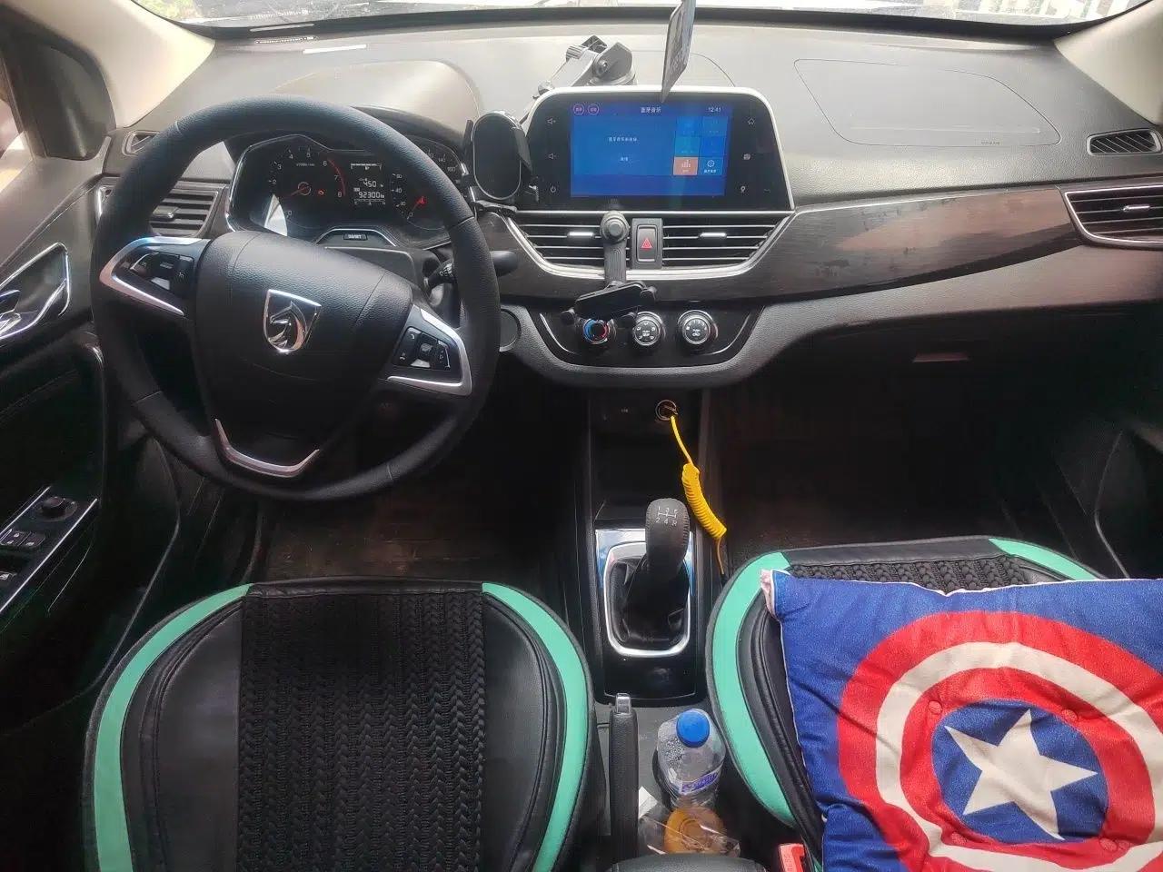 Baojun 310 2016 1.2L Manual Luxury Model — миниатюра 10