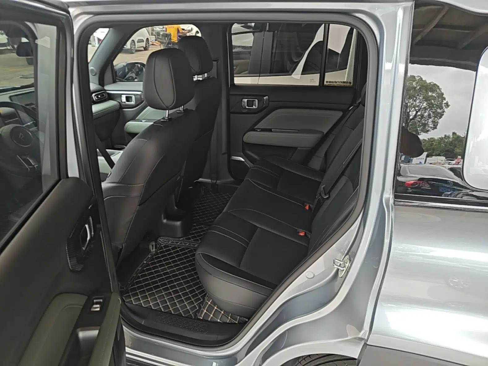 Baojun Spark EUV 2026 301km Flagship Edition — миниатюра 20